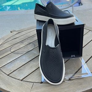 Crocs limited addition sneakers